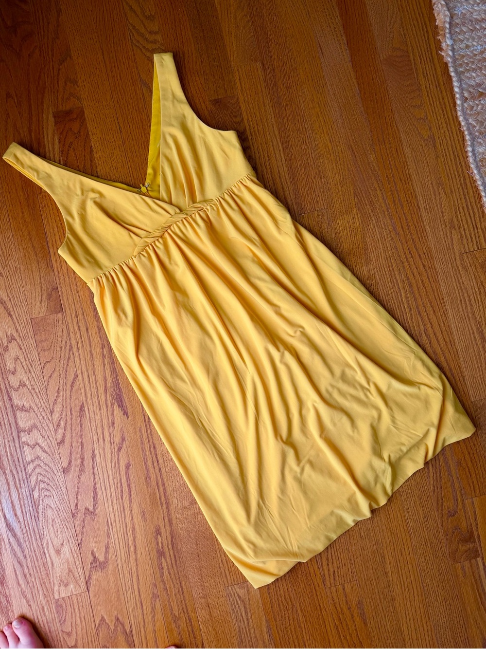 Vintage Yellow V-Neck Sleeveless Women’s Top Dress